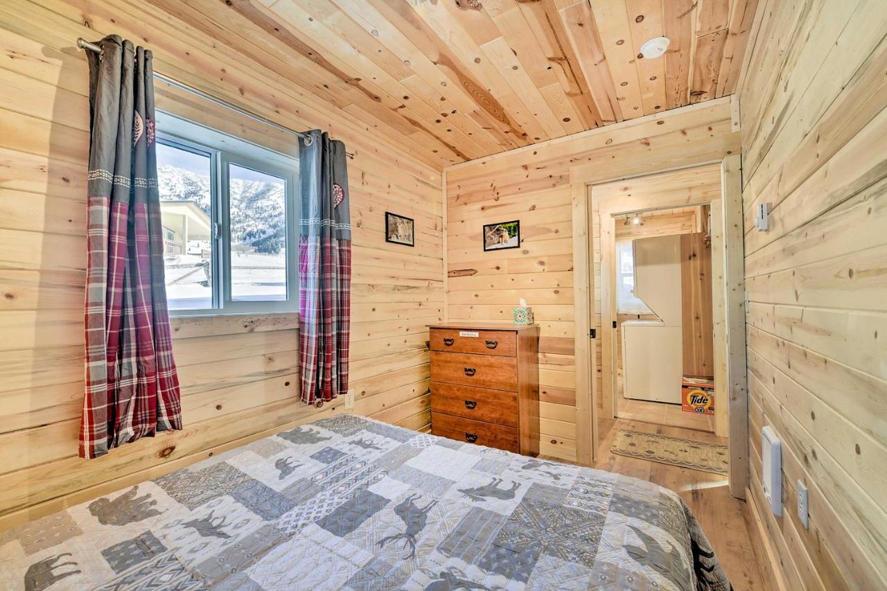 Cozy Island Park Cabin, 20 Mi To Yellowstone! Exterior foto